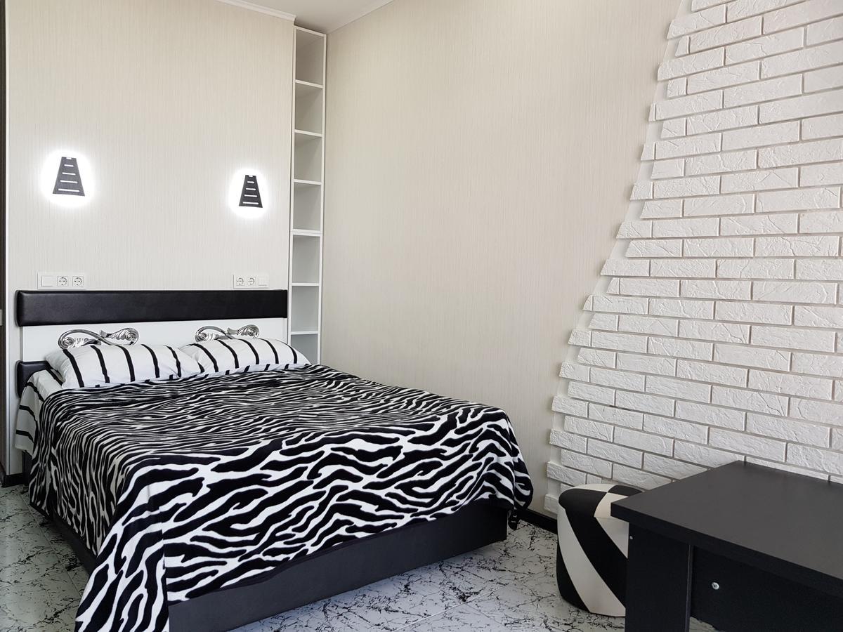 Studio "Black - White" Batumi Exterior foto